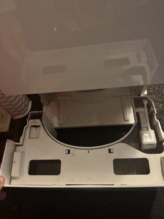 Desumidificador Daitsu ADDE-10 a funcionar