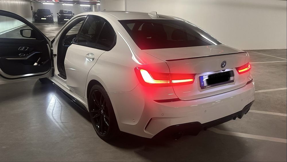 BMW  320e  Pack M   Auto Berlina
