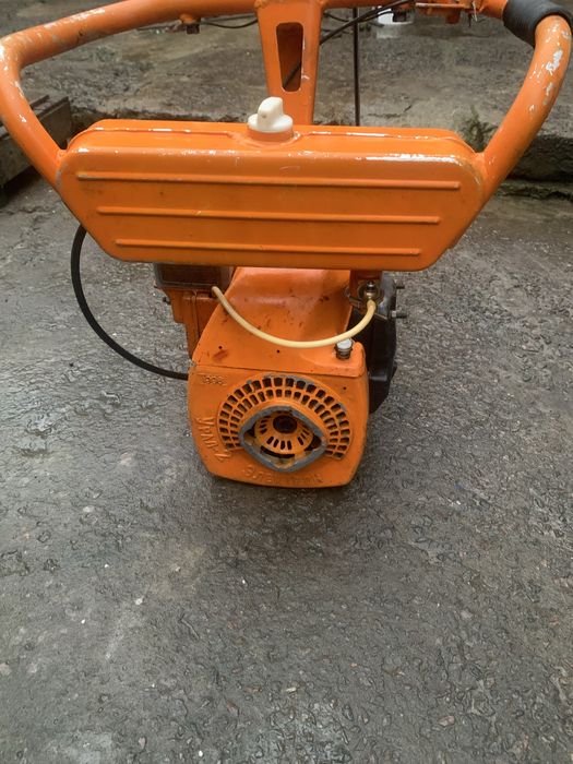 Продам бензопилу урал дружба