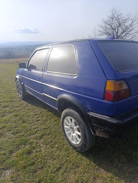 Продам гольф 2..