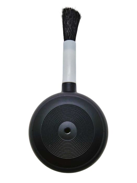 Dmuchawka z pędzelkiem do czyszczenia optyki – CELNA