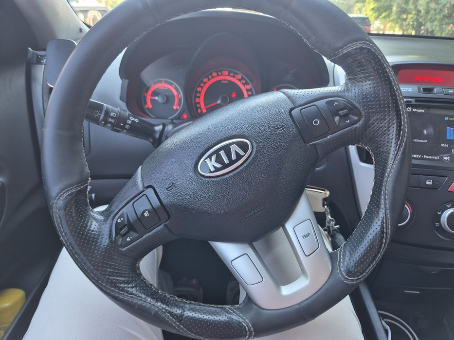 Продам Kia Ceed 2012
