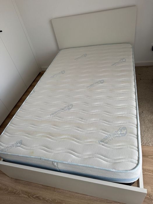 Cama solteiro pouco uso medidas 1,30x2,10