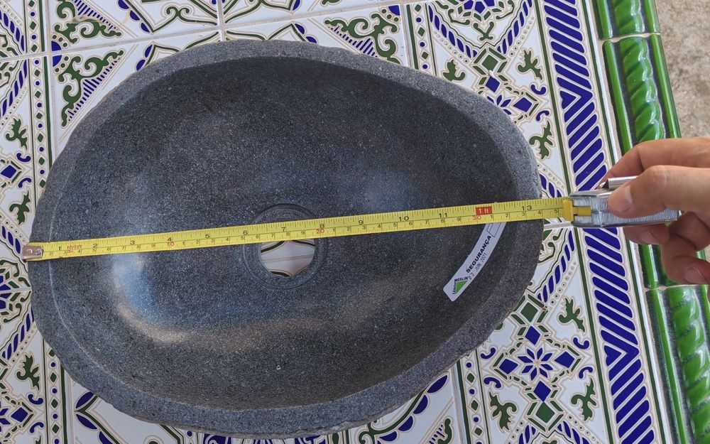 Lavatório de pousar em pedra - NOVO