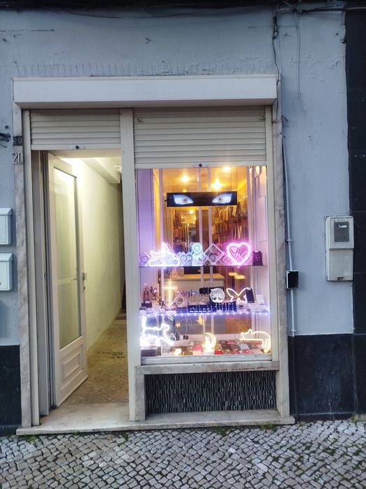 Trespasse loja  no centro da cidade Setúbal