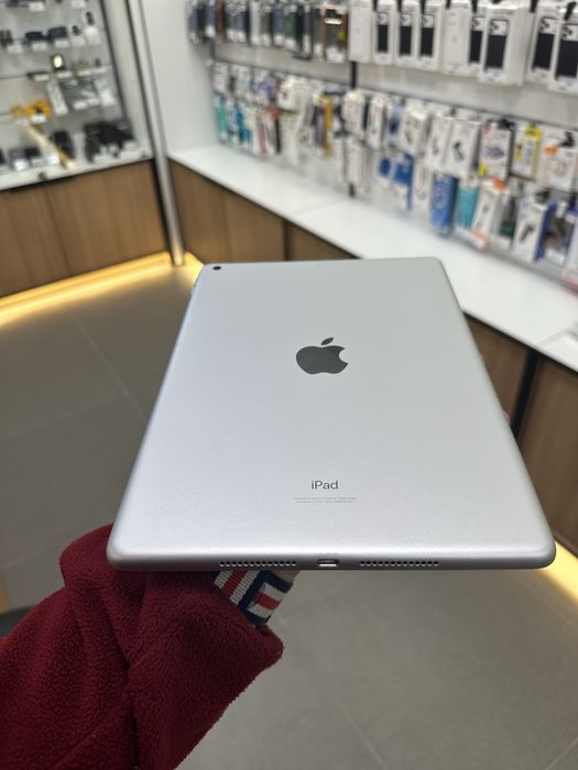 Apple iPad 9 Wifi на 64гіг (100% Акум)