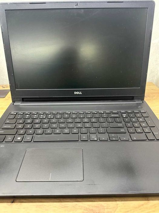 Ноутбук Dell Latitude 3570 i5 6 поколения