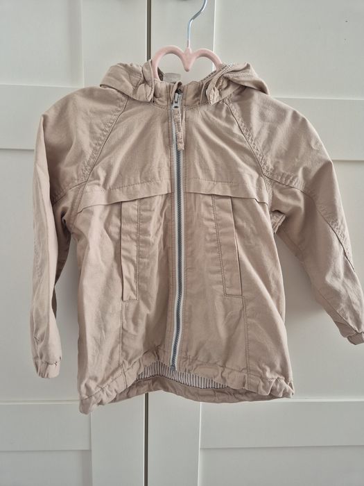 Beżowa kurtka chłopięca z kapturem 86 H&M