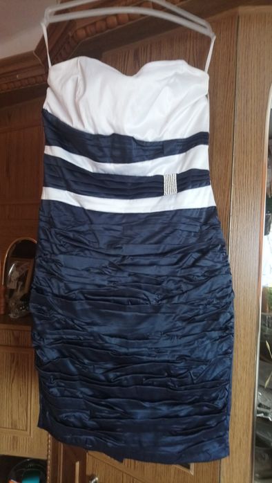 Sukienka elegancka