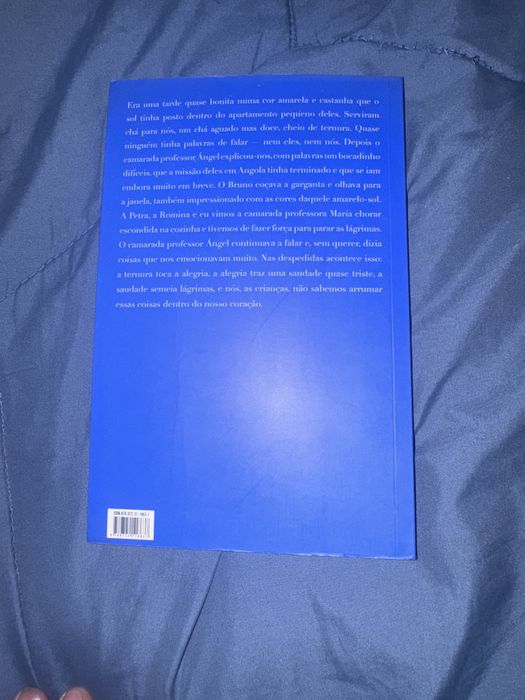 Livro ONDJAKI com novo