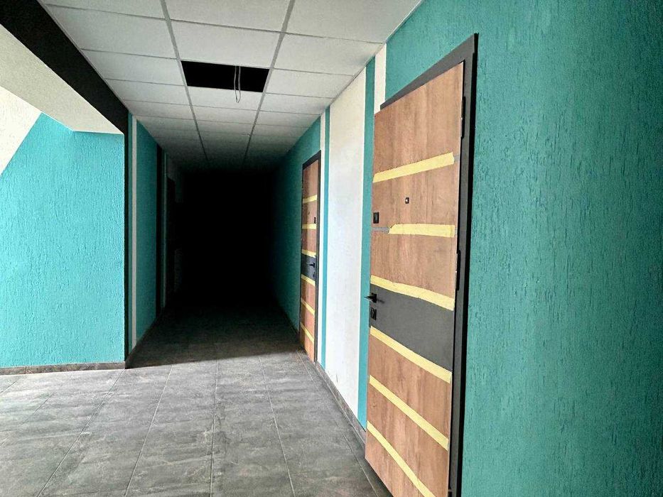Квартира з індивідуальним газовим опаленням,готова до ремонту.
