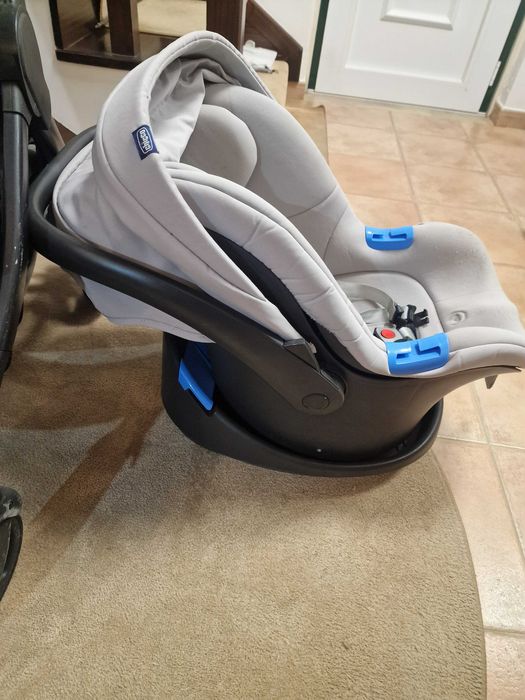 Trio Chicco – Carrinho + Alcofa + Ovo (Grupo 0+) | Completo