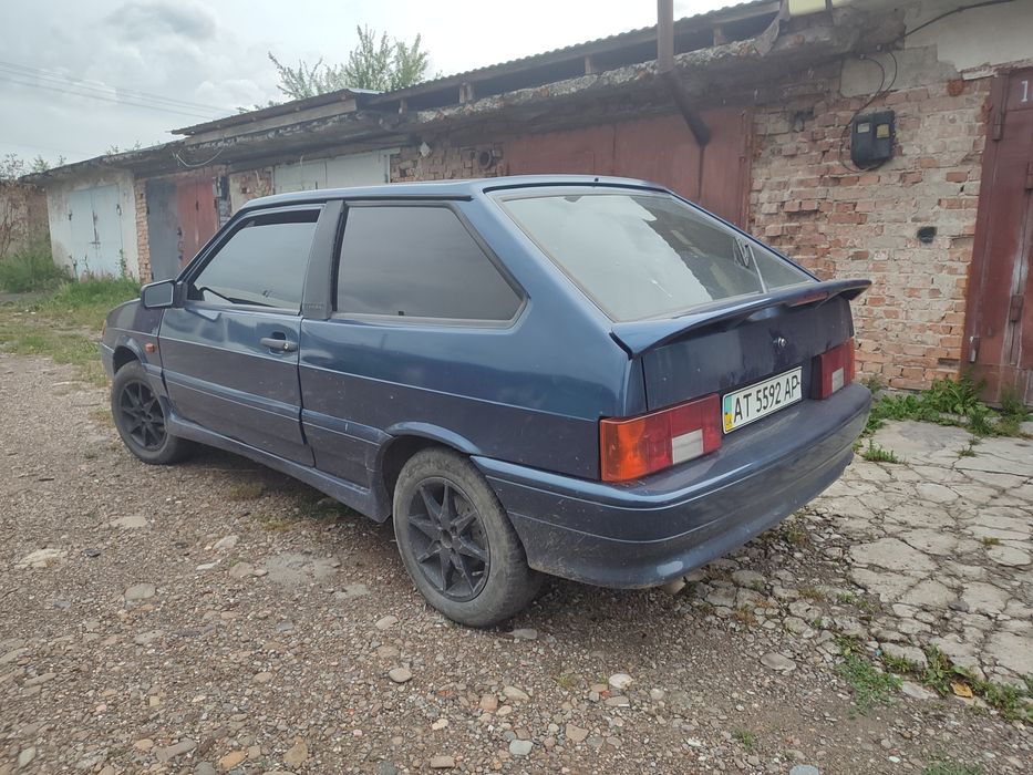 Ваз 2113        .