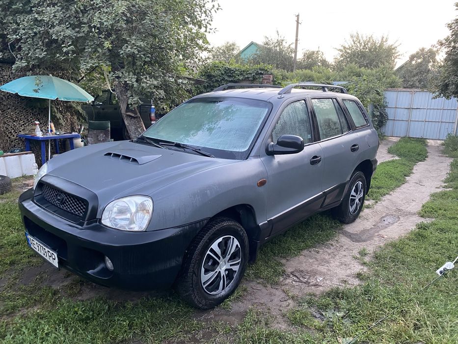 Продам повнопривідний автомобіль