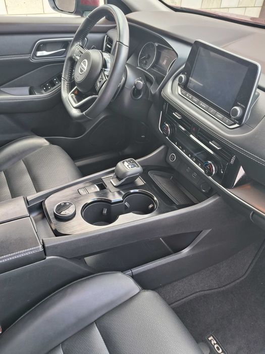 Продам NISSAN Rogue