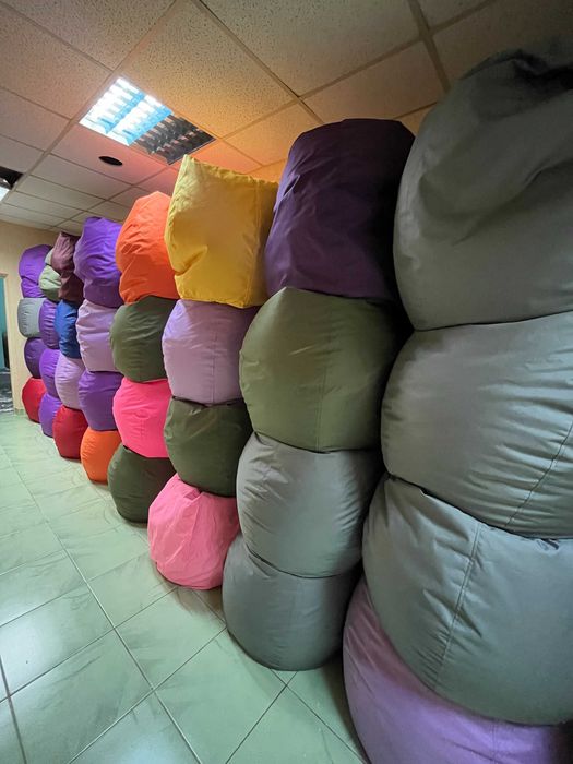 Меблі м'які, переносні. Крісла, м'ячі, грушки. Напряму з виробництва