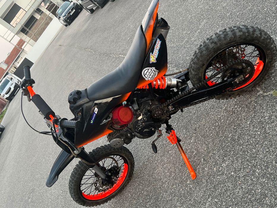 Pitbike 125.