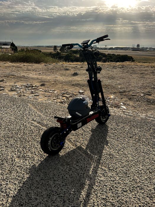 Trotinete 10000w 72v velocidade maxima 169kmh