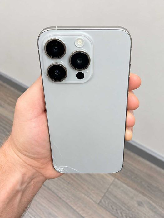 iPhone 15 Pro 512 GB | 86% baterii