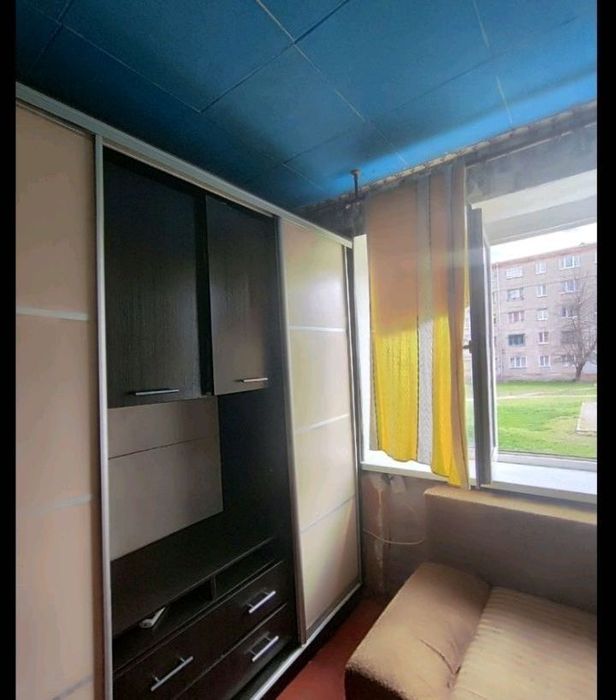 Срочно !Продам дешево комнату 4000$