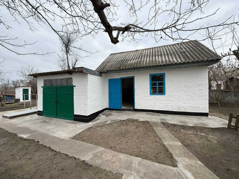 Продаж цегляного будинку в м. Яготин 55 м2