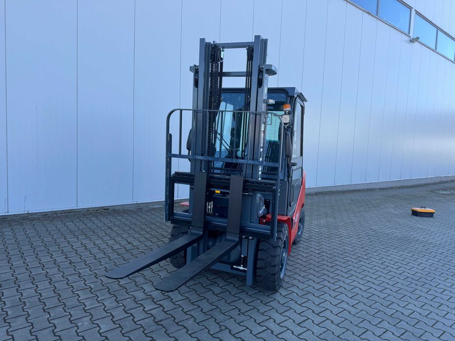 Wózek Widłowy Spalinowy Heli 3,5T Maszt 3,3M Silnik Kubota 2025-09