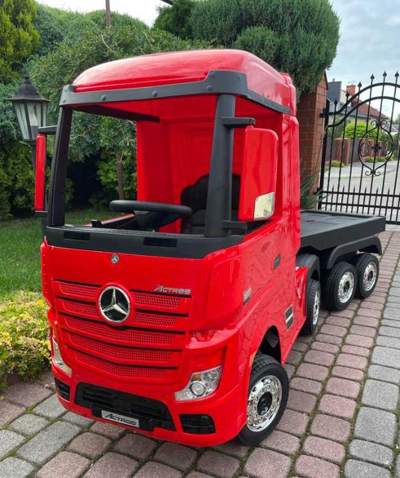Auto na akumulator TIR Mercedes Naczepa 4x4 Samochód Ciężarówka 8 kół