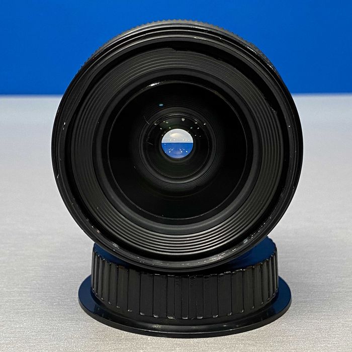 Canon EF 24mm f/2.8