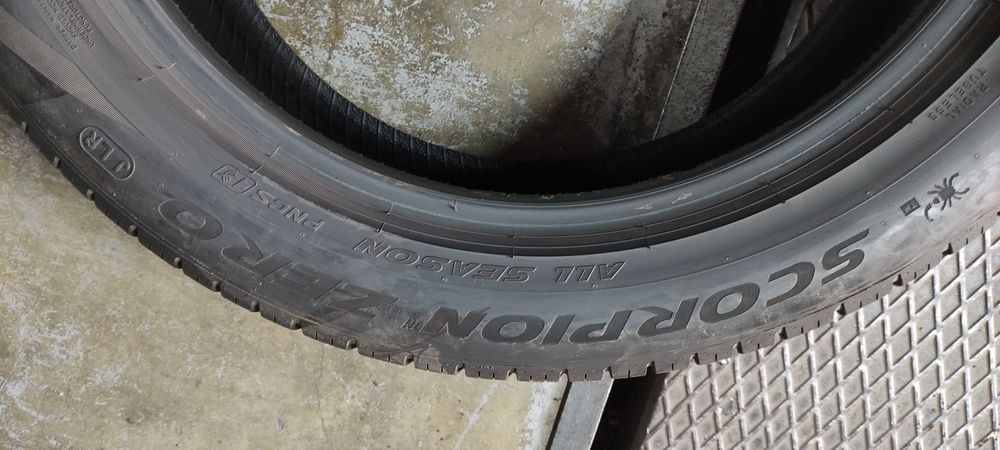 Pneus 235/50/20 Pirelli semi novos