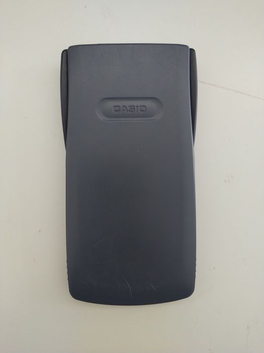 Calculadora Científica Casio fx-82MS