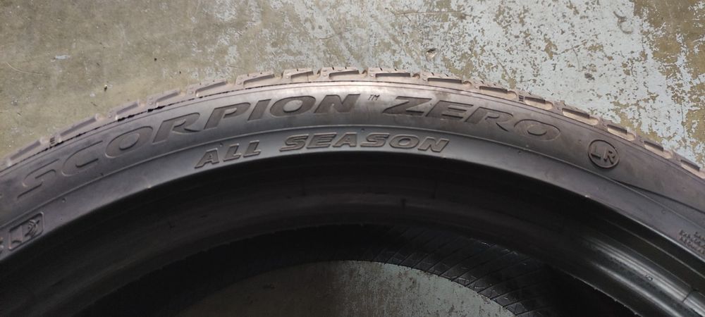 Pneus 285/40/23 Pirelli semi novos