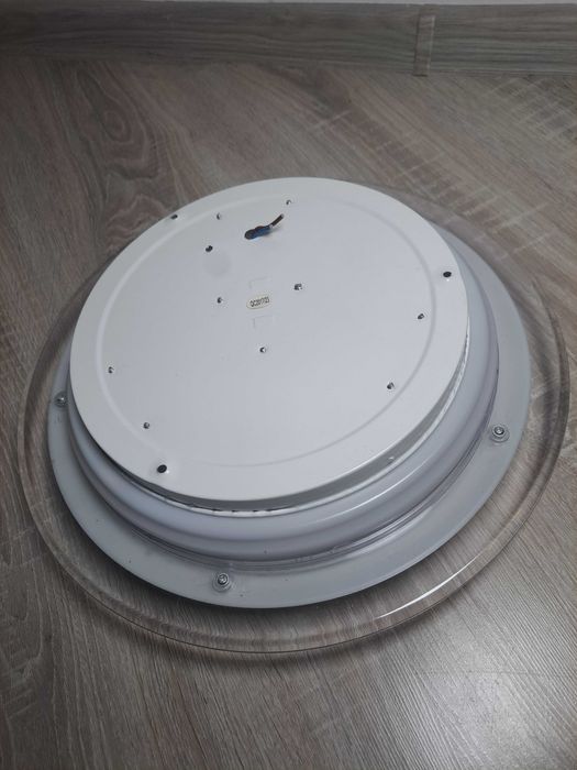 Biały Kinkiet Plastikowy LED