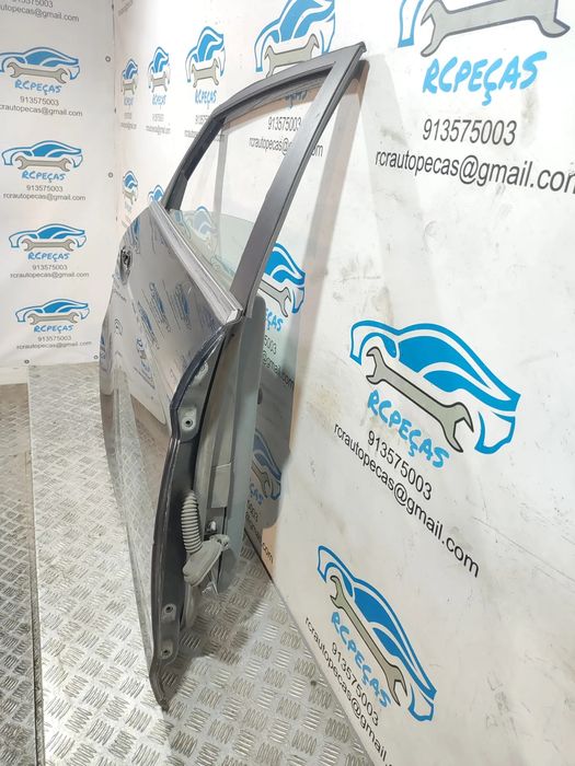 Porta Traseira Direita Ford Fiesta 6 VI Mk6 5 Portas Fecho Elevador