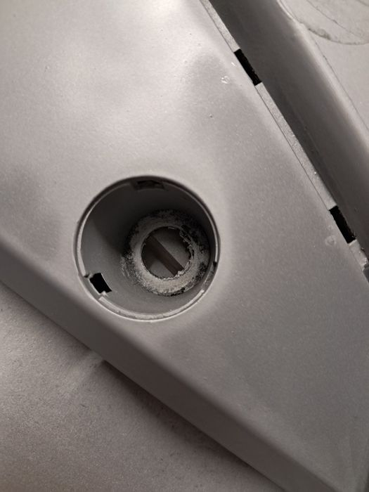 Audi A4 B6, tampa do motor