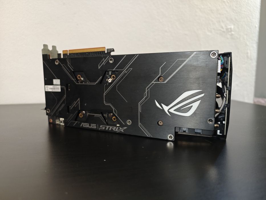GPU ASUS ROG Strix RX 5700
