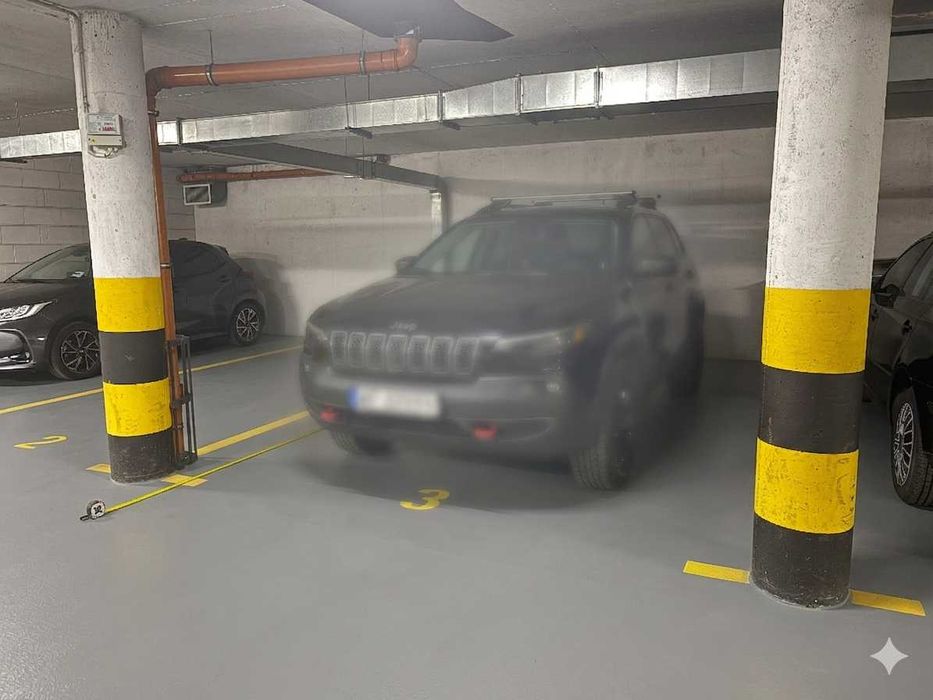 Wygodne miejsce parkingowe w garażu podziemnym Warszawa, Praga-poludnie, Grochów