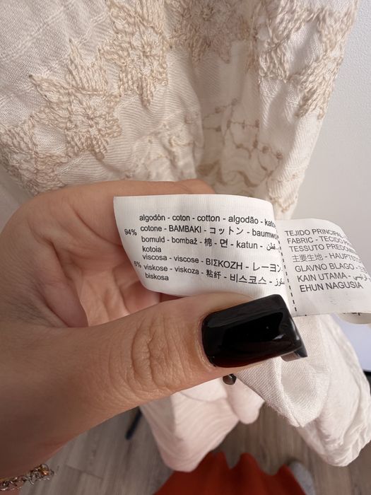 Плаття Zara біле в стилі Бохо вільний крій