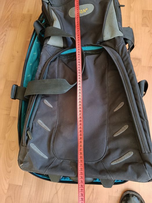 Дорожня валіза на колісах,чемодан