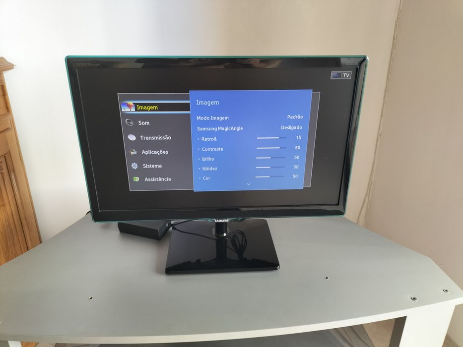 HDTV/MONITOR da marca Samsung modelo  T22D390