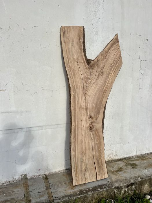 Prancha de Oliveira Maciça — Peça Única