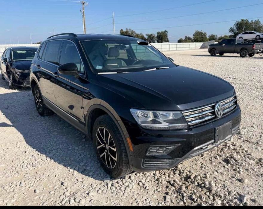 Volkswagen Tiguan SE
