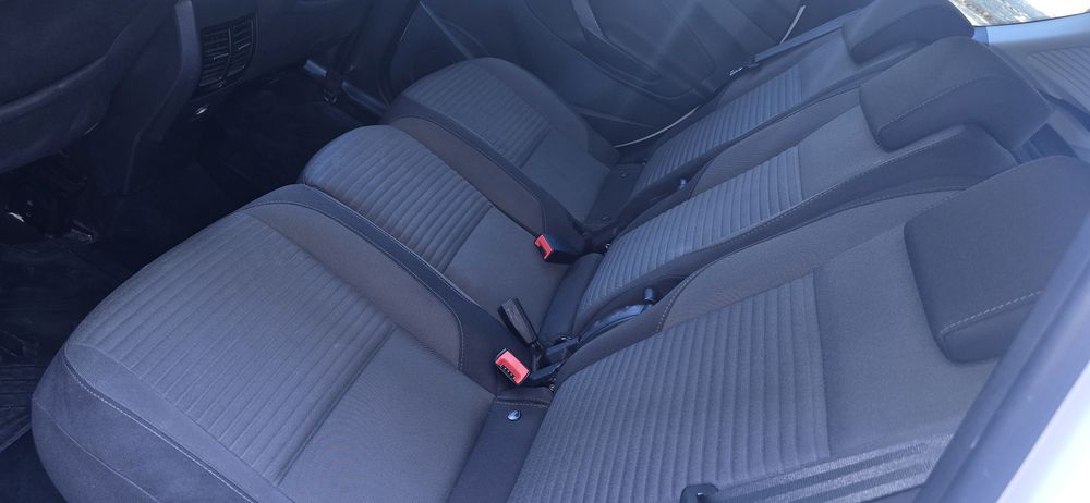 Ford c-Max Titanium 1.5 TDCI 120cv