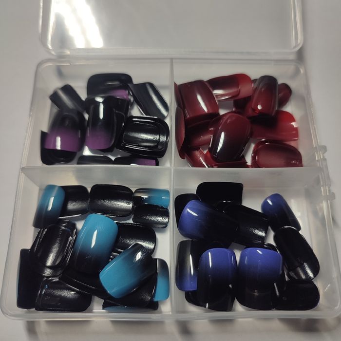 Накладні нігті набори