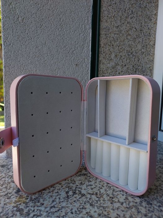 Vendo bulsa para guardar acessórios