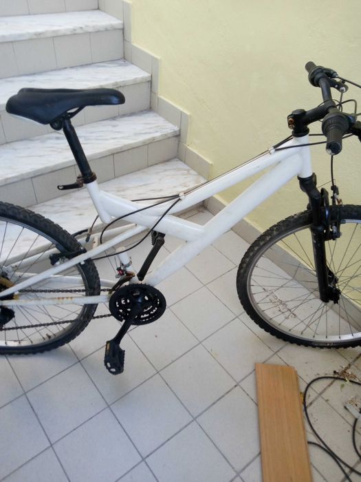 Bicicleta usada mas em bom estado roda 26