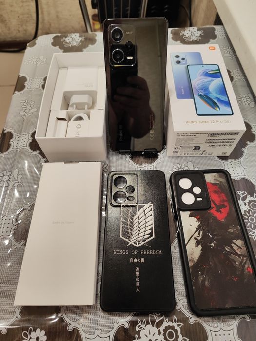ИГРОВОЙ  Xiaomi redmi note 12Pro 5G, память 8+8-256гиг, хорошее состояние.