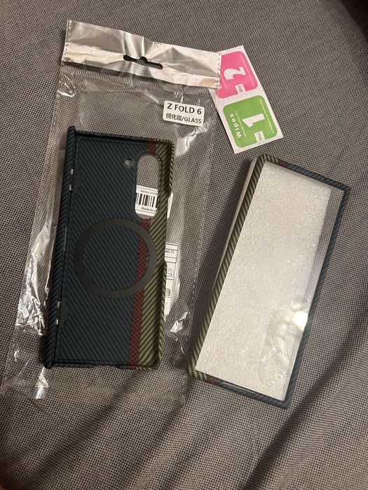 Etui  Samsung Z Fold 6 MagSafe pełne