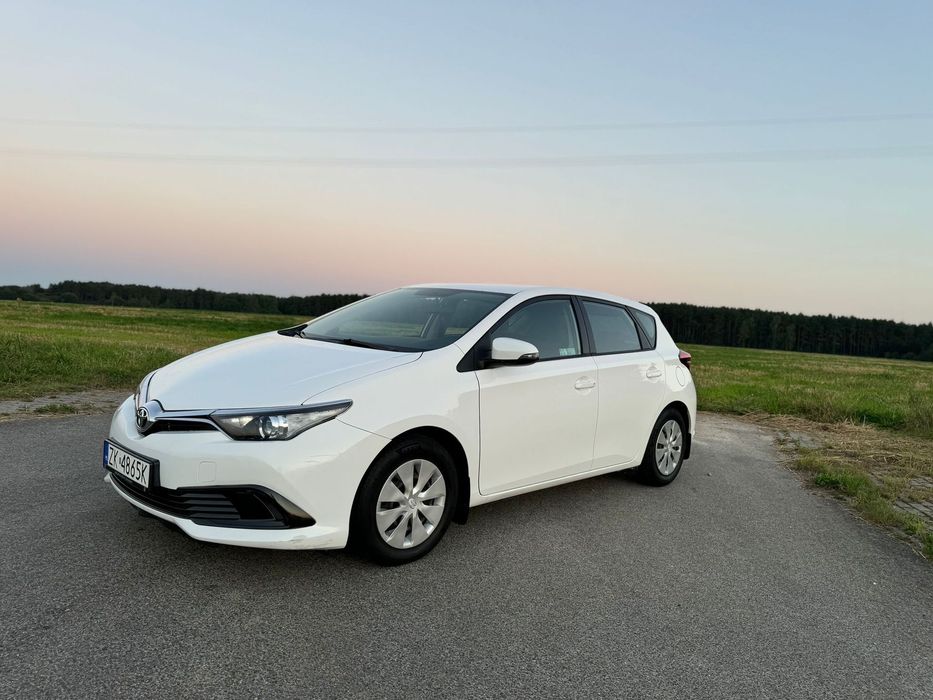 Toyota Auris Toyota Auris Lpg