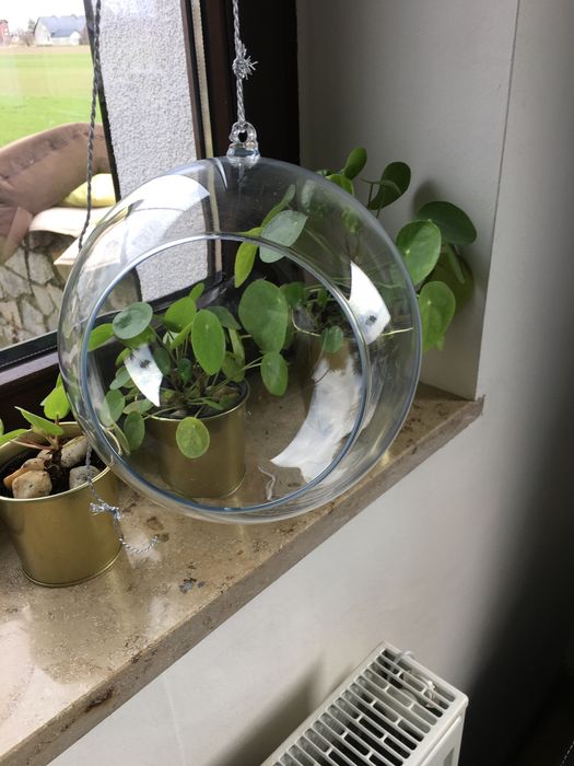 Szklane kule ozdobne świeczniki