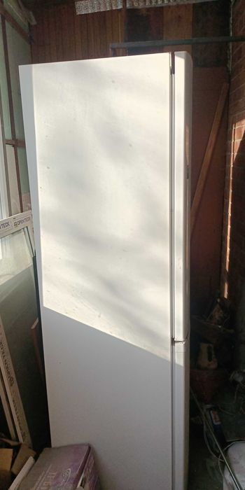 Продам холодильник 7000